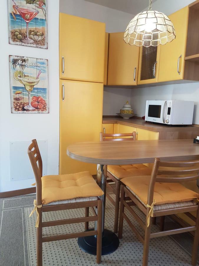 קסטלנואובו דל גארדה Moro Dal Castel - Appartamento Al Castel מראה חיצוני תמונה